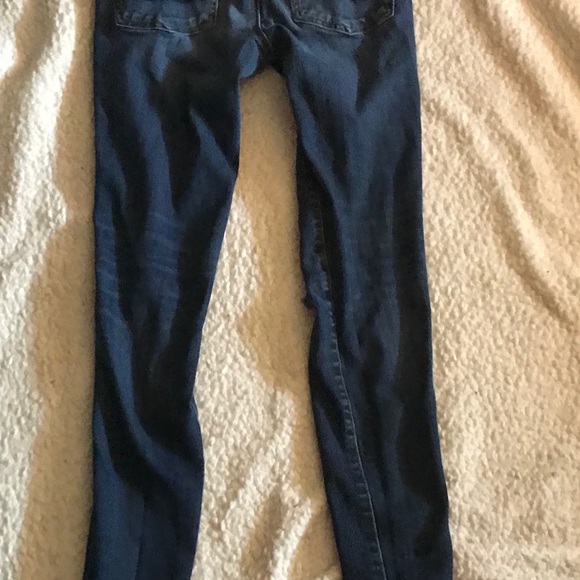 American Eagle distressed jeans - Picture 2 of 2